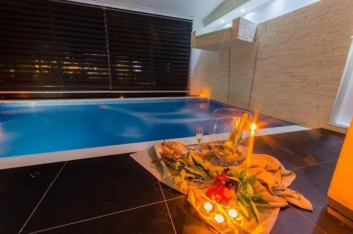 La Vela Luxury