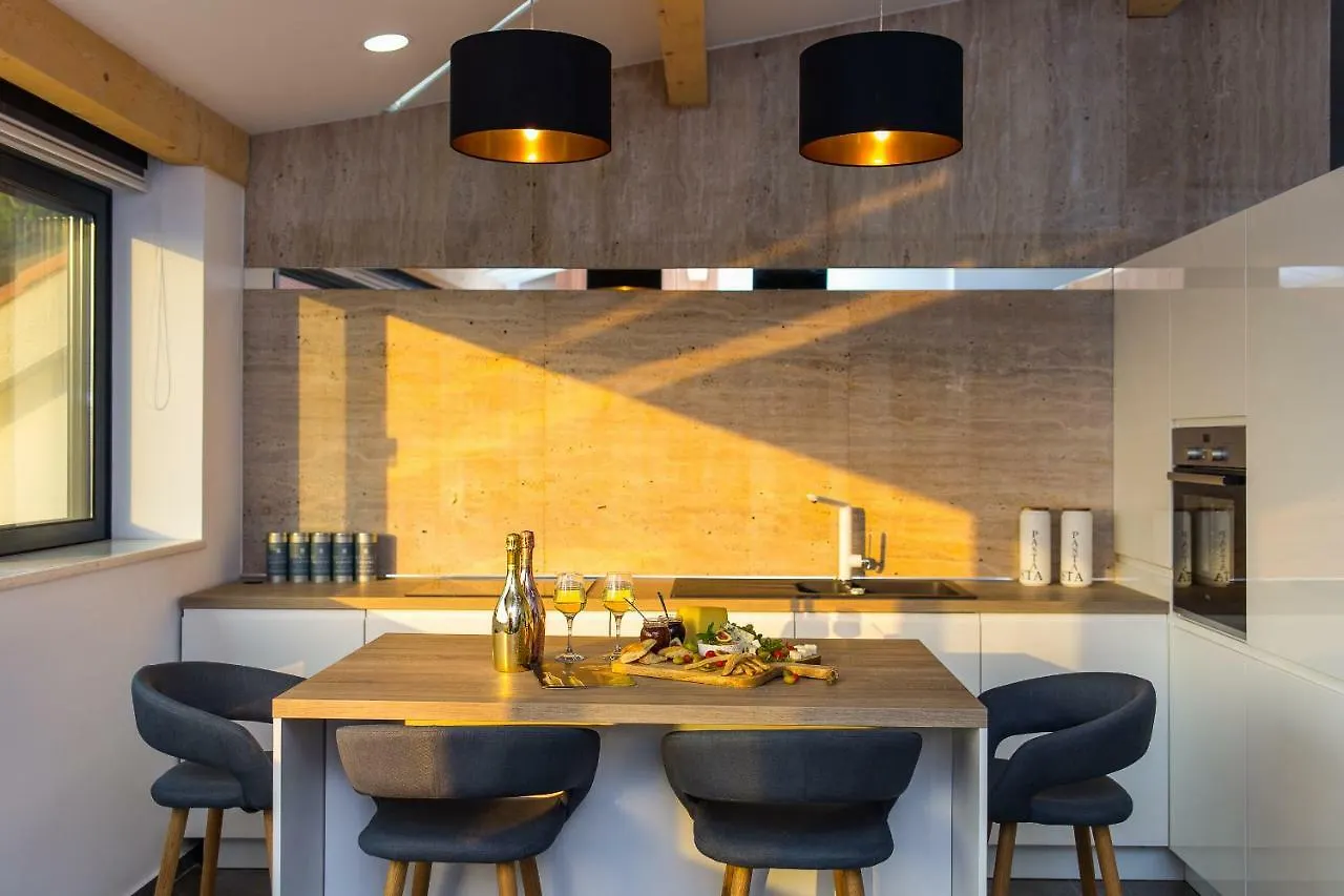 La Vela Luxury Apartment Trogir